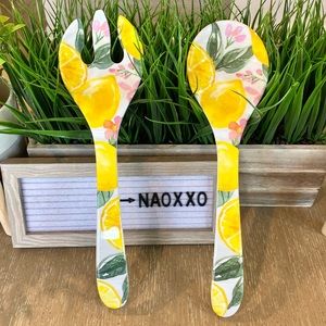 Nanette Lepore Indoor/Outdoor Lemons and Floral Salad Serving Utensils | Thongs